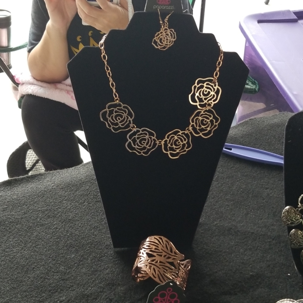 Jewelry set - Picture 2 of 3